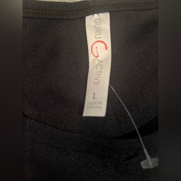 NWT Sports bra - Picture 3 of 5